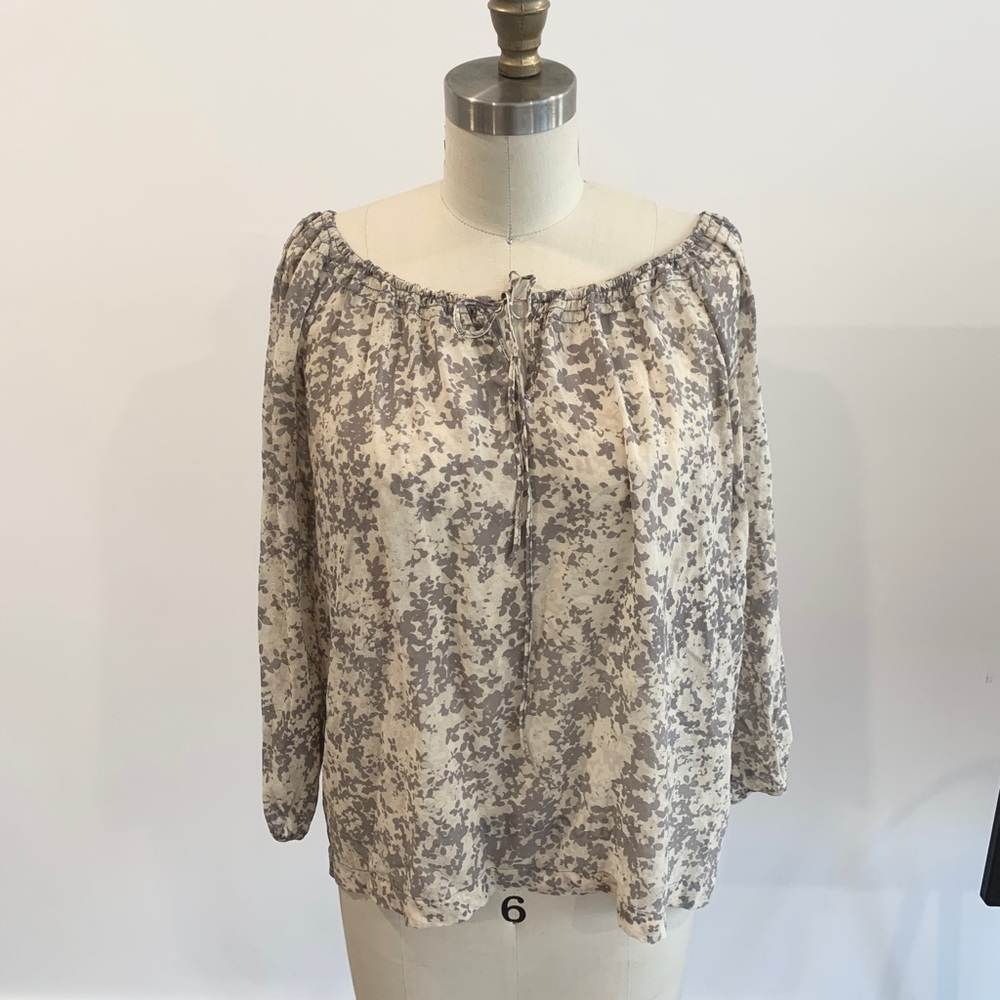 Club Monaco blouse flower patterned
